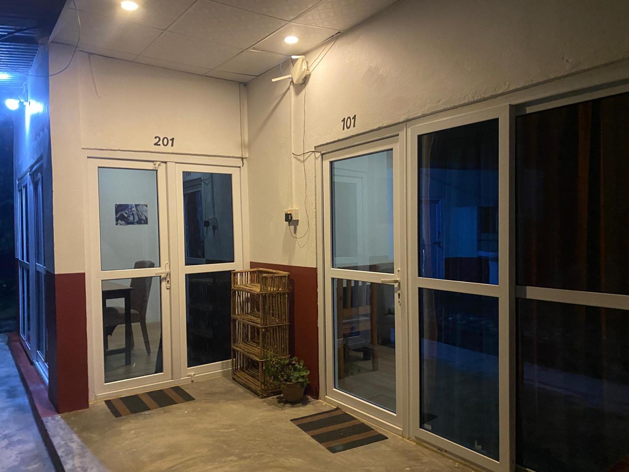 Kawasoti The Glasshouse Hotel מראה חיצוני תמונה
